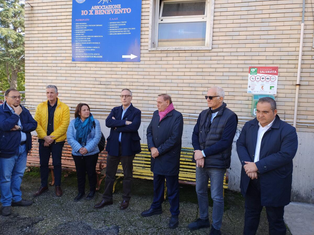 Defibrillatori: sei postazioni attivi in città, inaugurata quella al Rione Libertà. - 