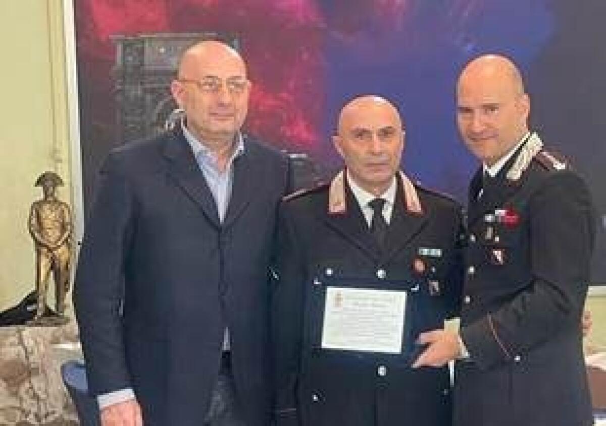 Carabinieri, commiato del luogotenente Carica Speciale Mario Veltro - 