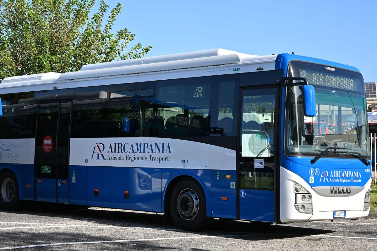 AIR Campania, altri 11 bus nuovi per la provincia di Avellino - 