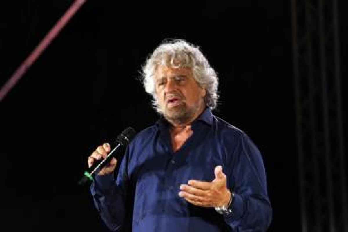Grillo: "Libertà e democrazia parole che non significano più nulla" - 