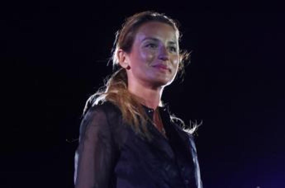 Beatrice Venezi ringrazia Virginia Raffaele: "Imitazione è forma di consacrazione" - 