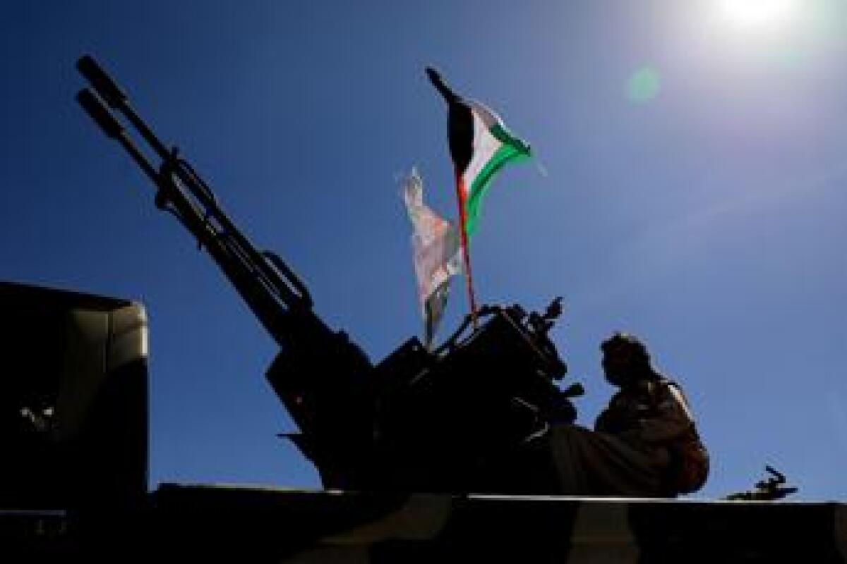 Mar Rosso, il punto sulla missione Ue. Nuovo raid Usa-Gb contro Houthi - 