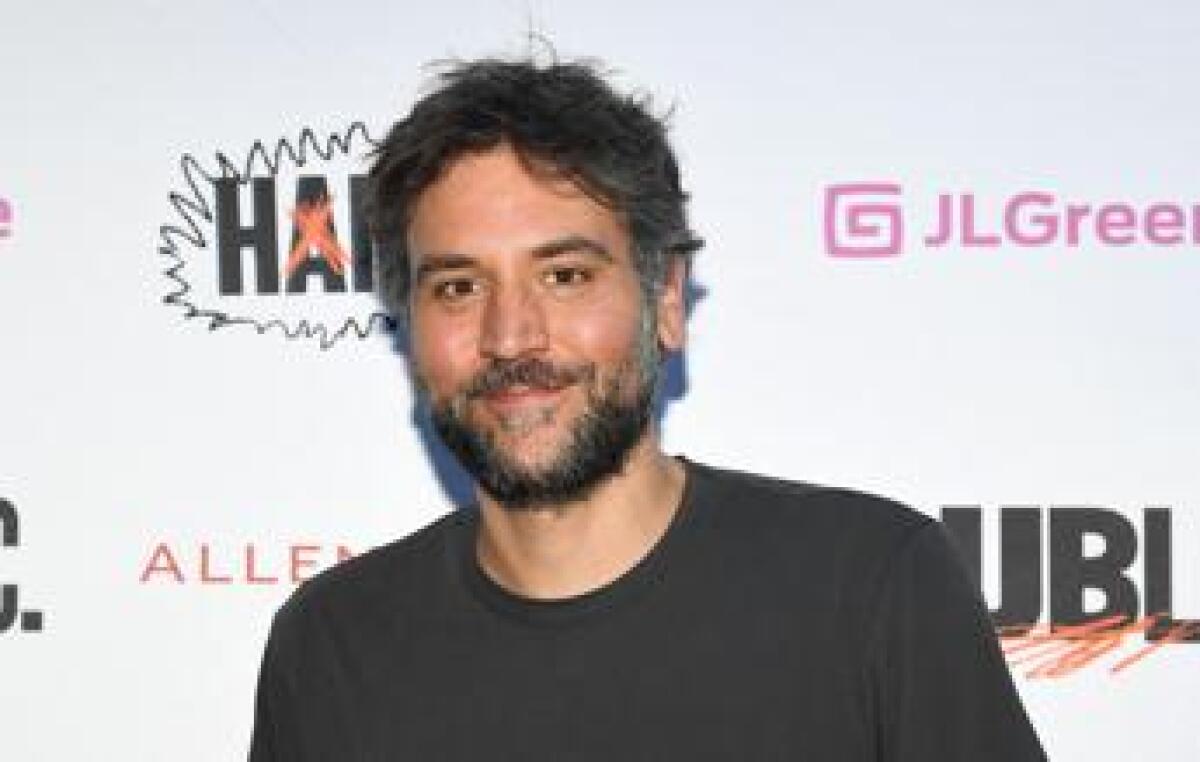 Josh Radnor si è sposato, nozze per il Ted Mosby di 'How I met your mother' - 