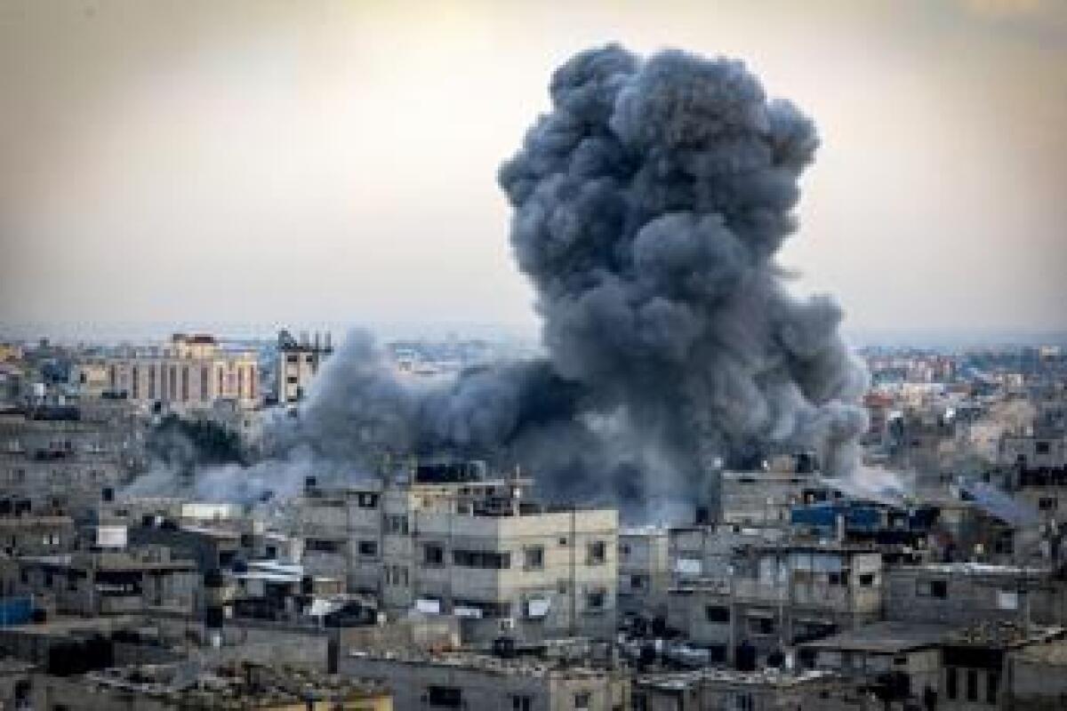 Gaza, media: "20 morti in raid Israele su Rafah" - 