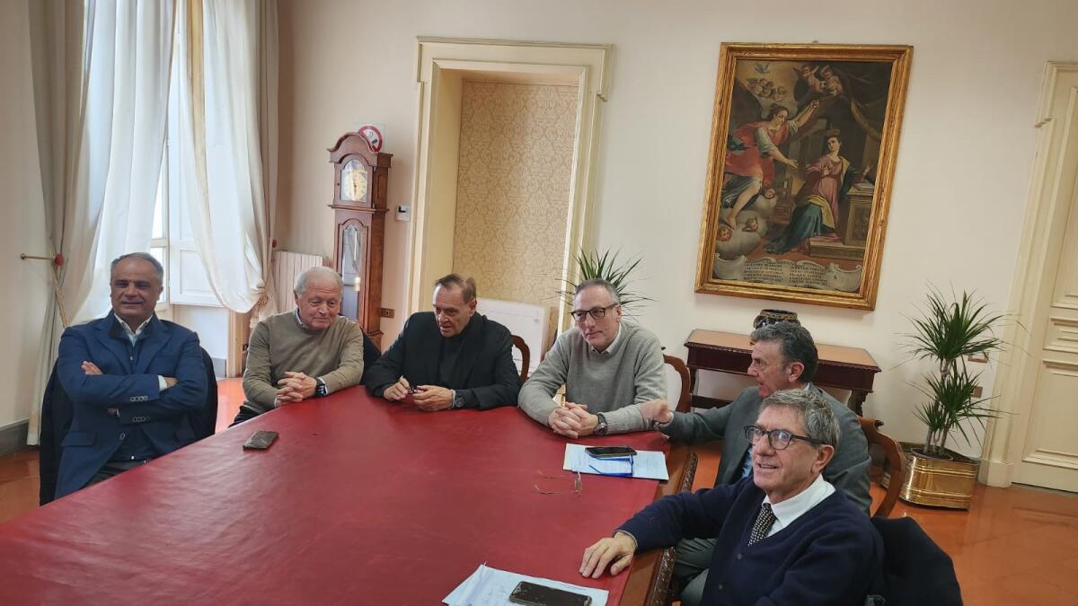 Tavolo tecnico a Palazzo Mosti: due farmacie aperte in città nei festivi da febbraio - 