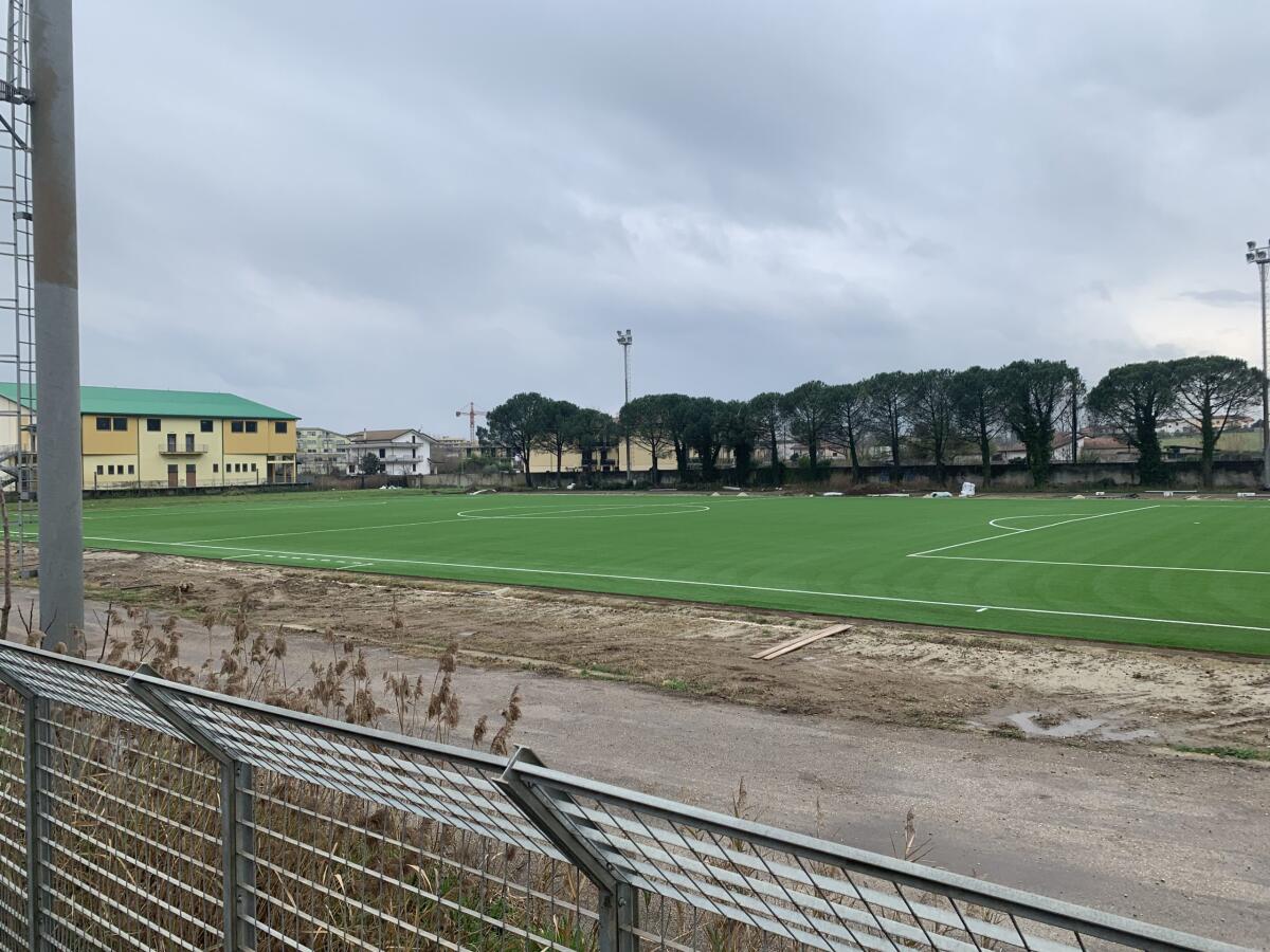  Telese Terme: Stadio comunale, battute finali. - 