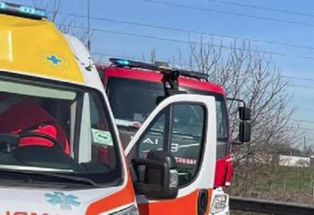 Novara, si dà fuoco dopo una lite in famiglia: è grave - 