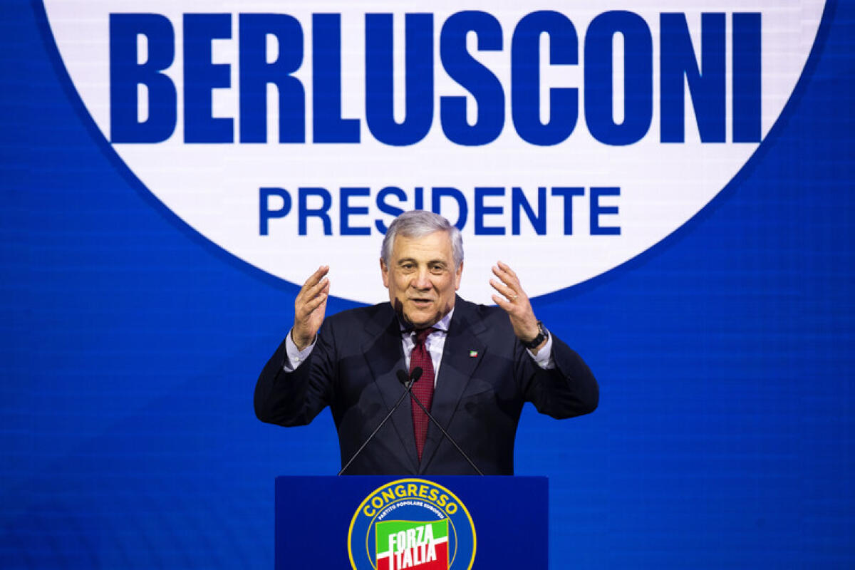 Tajani eletto segretario nazionale di Forza Italia - 