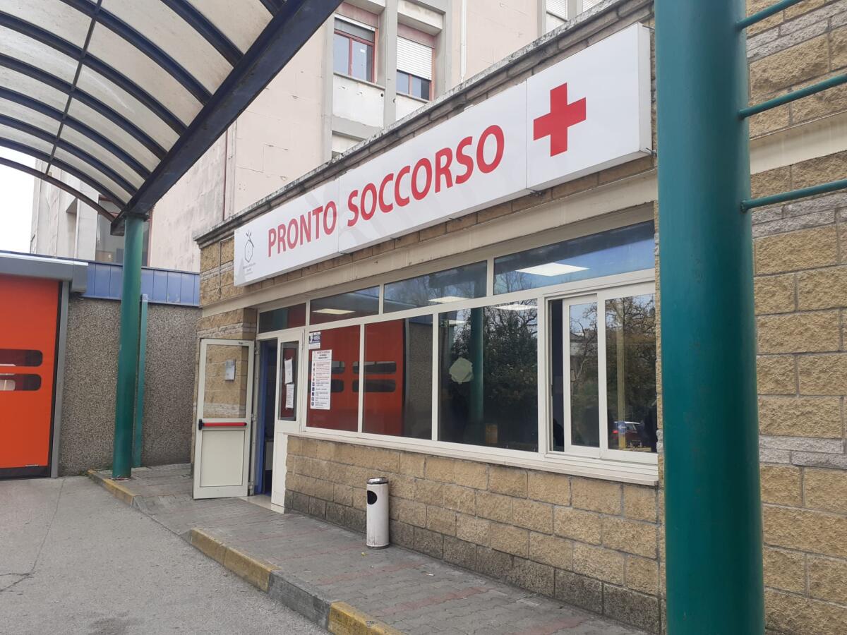 Ospedale Rummo: criticità nel Pronto Soccorso e mancanza di assistenza ai parenti dei degenti - 