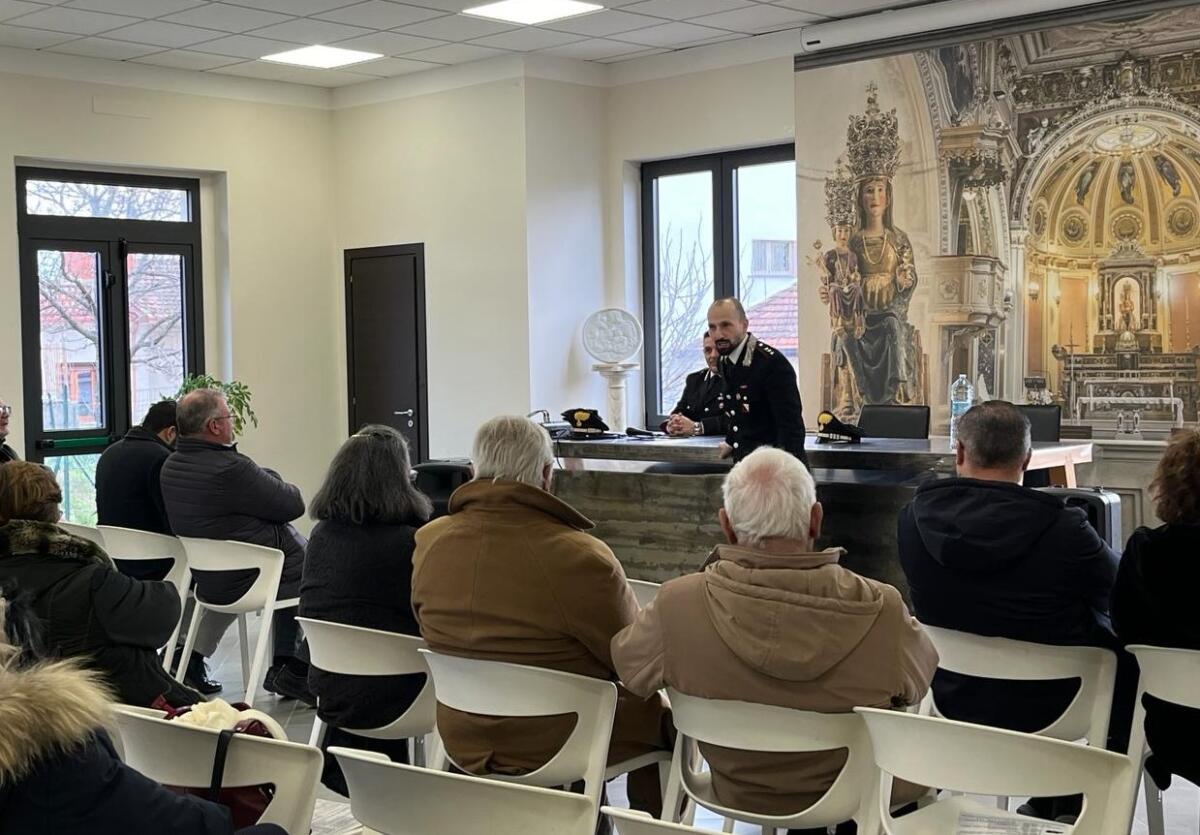 Truffe agli anziani, i carabinieri incontrano i cittadini di Fontanarosa - 
