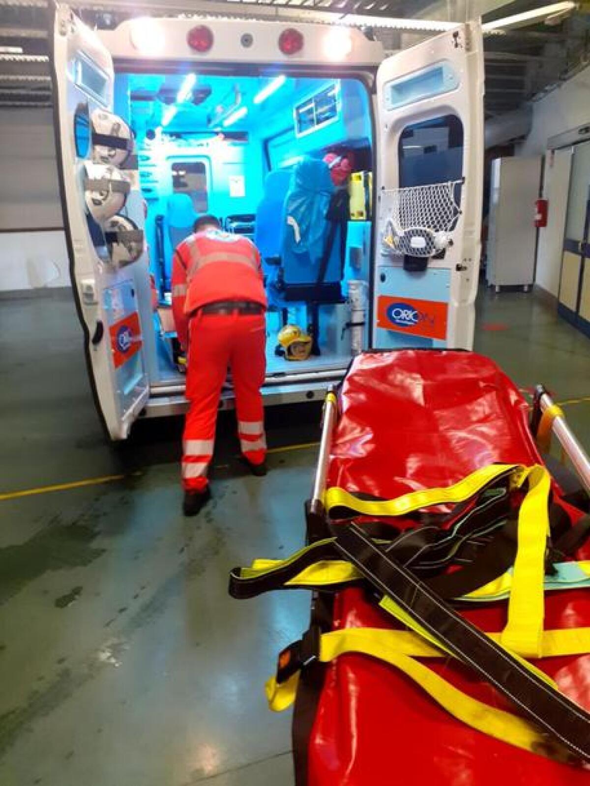 Un uomo travolto e ucciso da un autoarticolato sull'A16 a Venticano - 