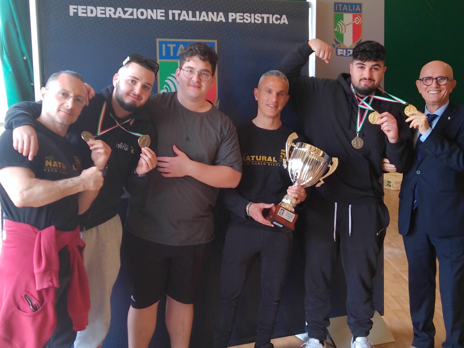 Cervinara si conferma il momento di successo dei gemelli Dente.