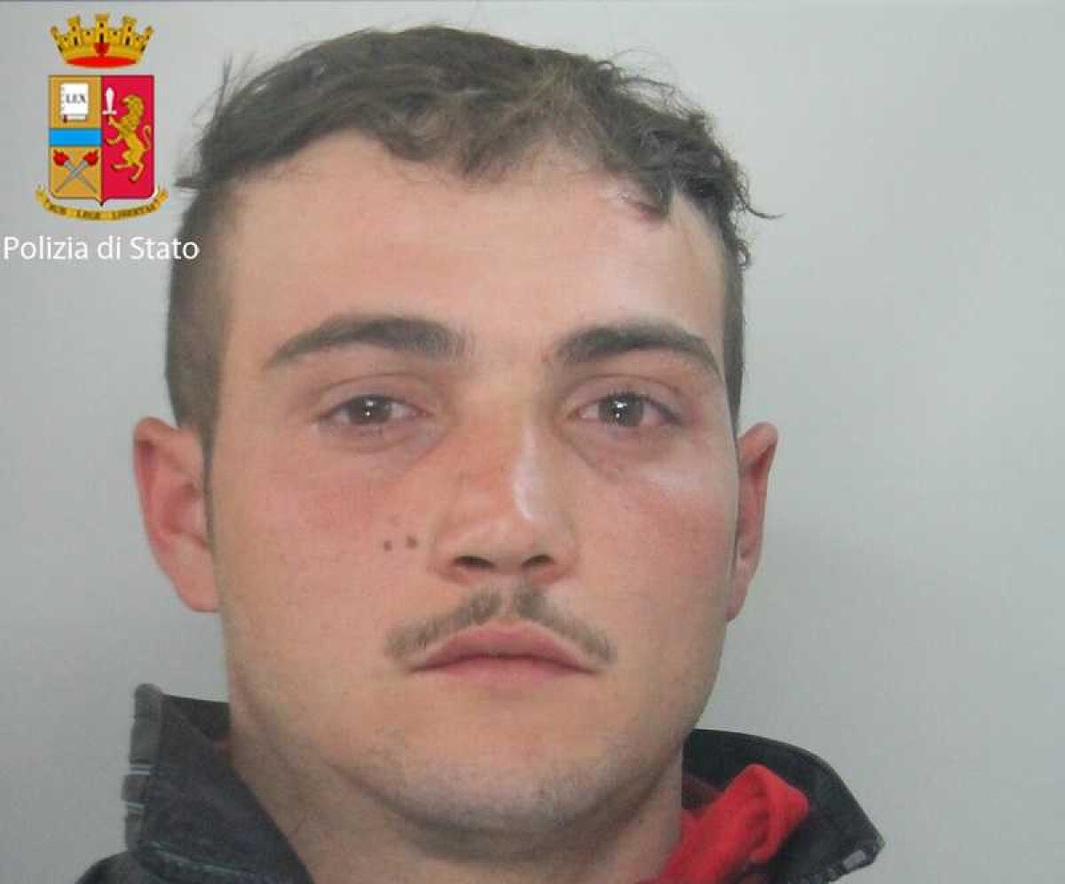 San Felice a Cancello: Droga portata al detenuto, imputata assolta - 