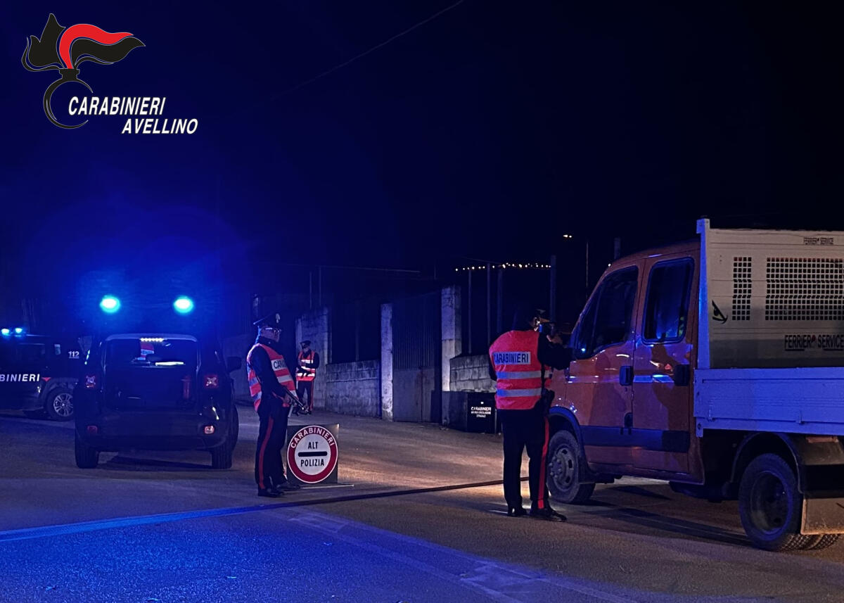 Abbandona autocarro rubato e si da alla fuga nel fiume Calore - 