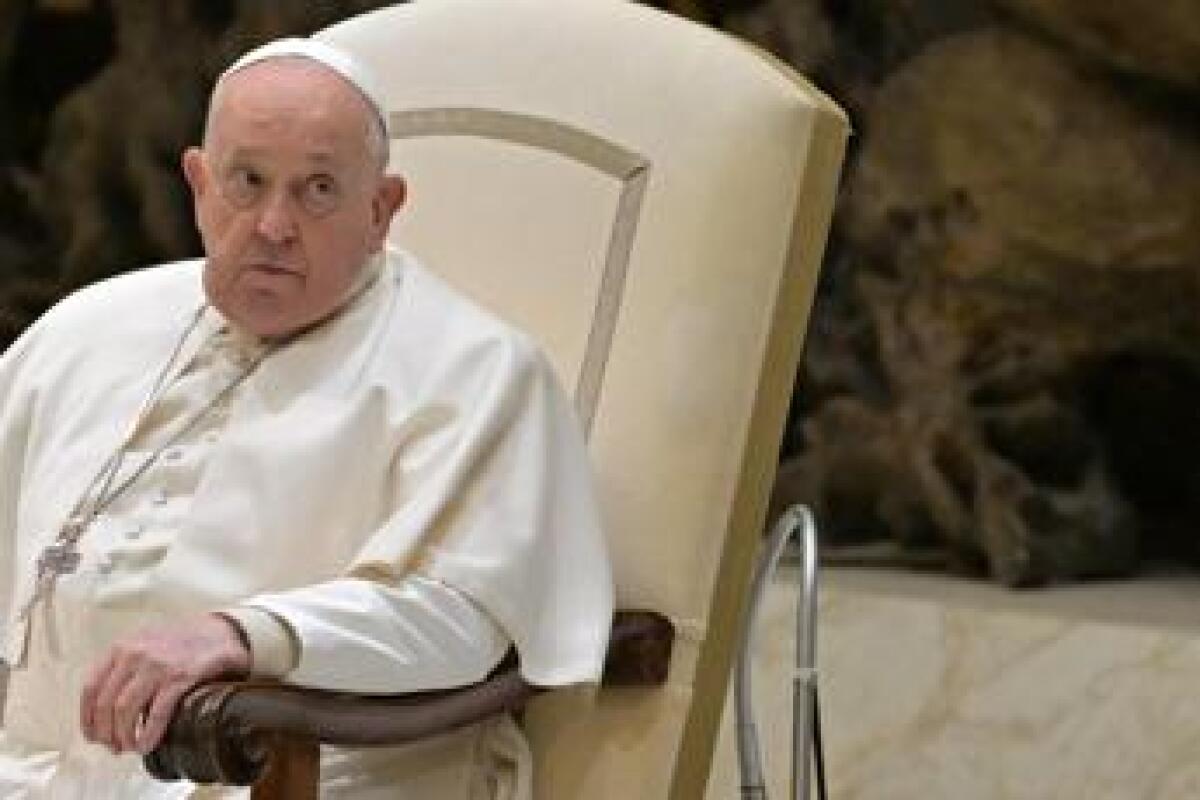 Papa Francesco: "Una madre non deve scegliere tra lavoro e figli". - 
