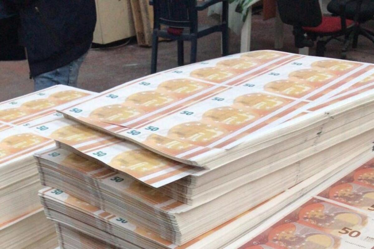 Sequestrati 48 milioni di euro falsi - 