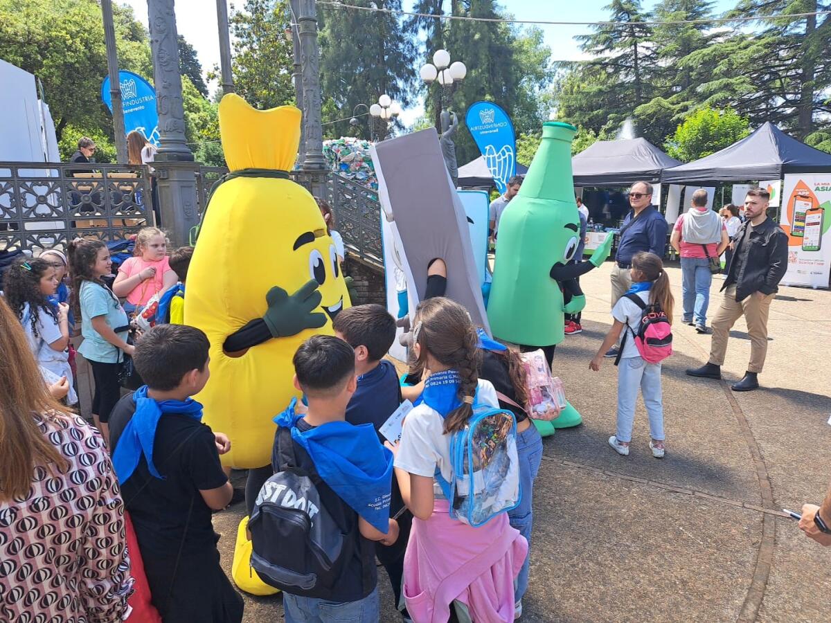 Festa dell'Ambiente, successo Asia e Comune: oltre 1200 studenti. - 