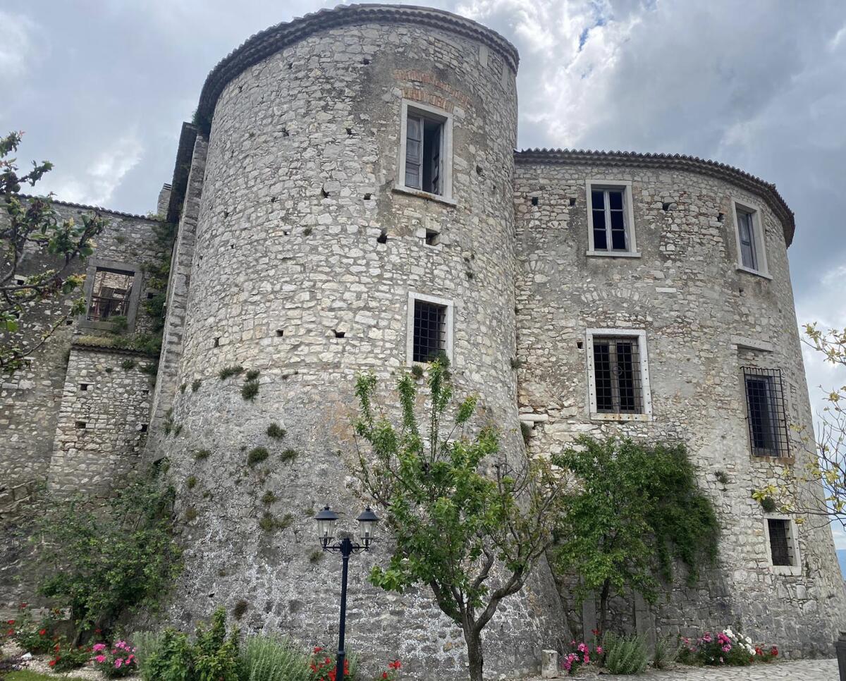 Castello di Gesualdo, consegnati i lavori per il progetto di recupero integrato - 