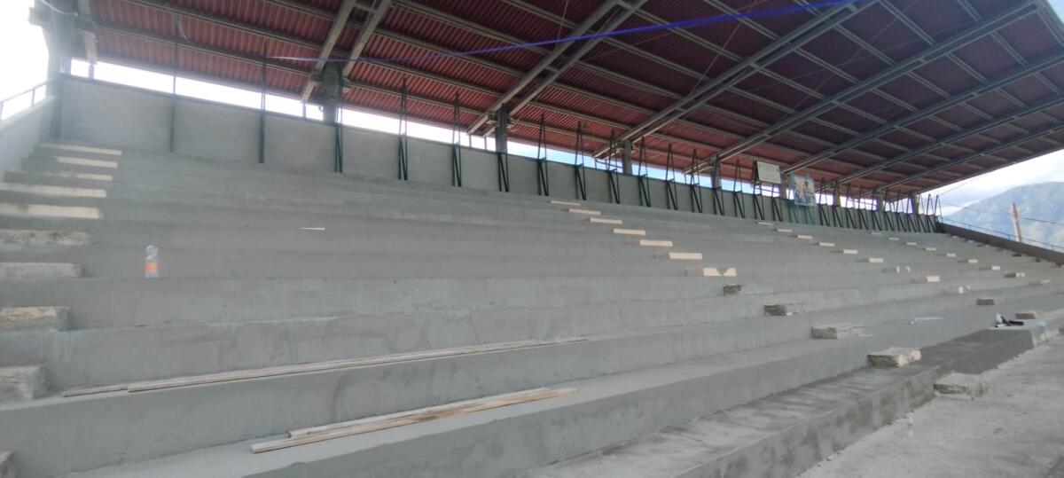 Audax Cervinara: consegnato al Sindaco il titolo, non ci sono le condizioni per continuare. Nessuna certezza sui lavori al Canada-Cioffi. - 