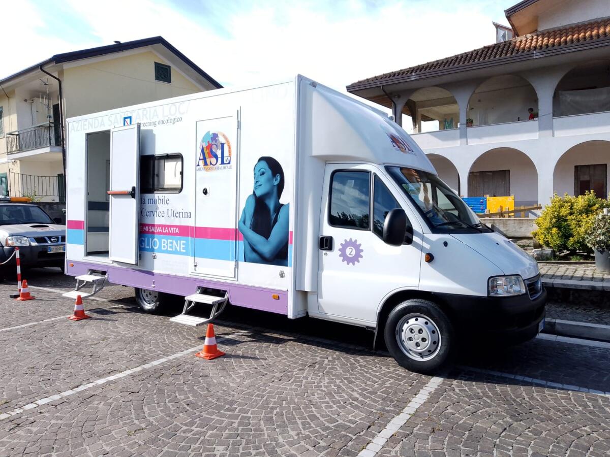 Screening oncologici, i camper della salute Asl a Serino - 