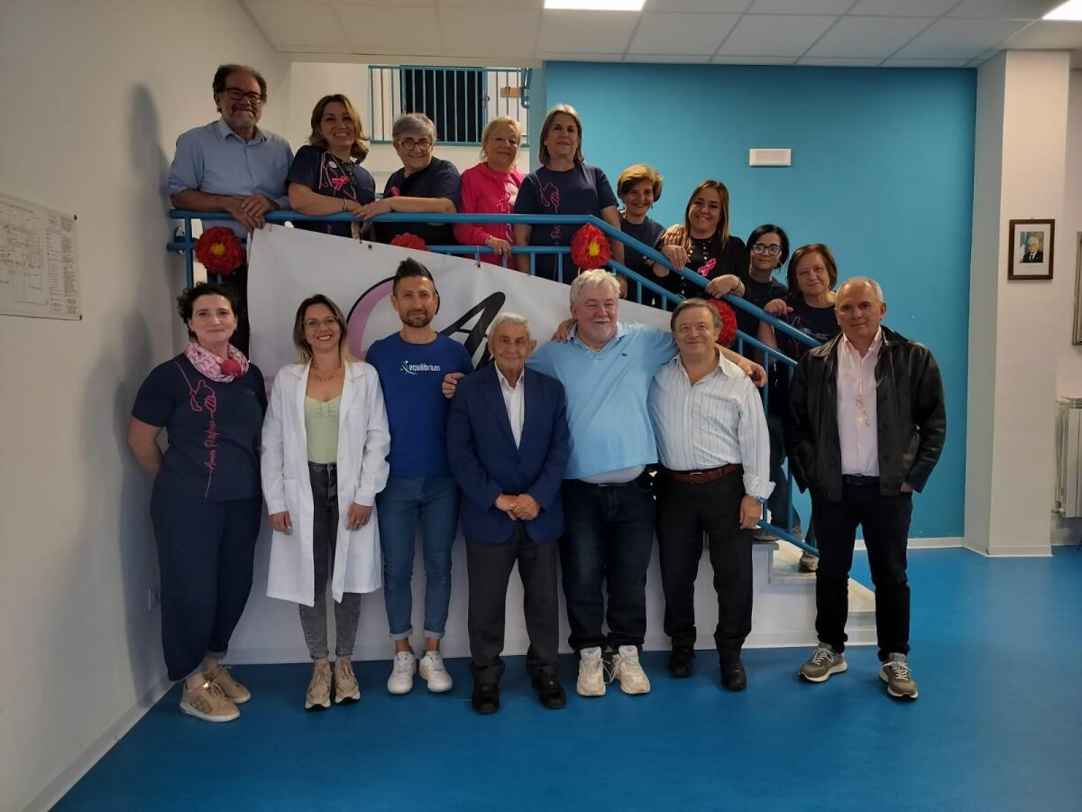 AMOS Partenio a Sperone: ancora successo per la prevenzione in rosa. - 