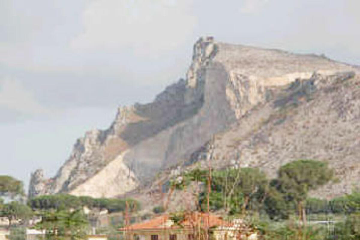 No all'apertura della cava di Durazzano,sarebbe una ferita per il territorio. - 