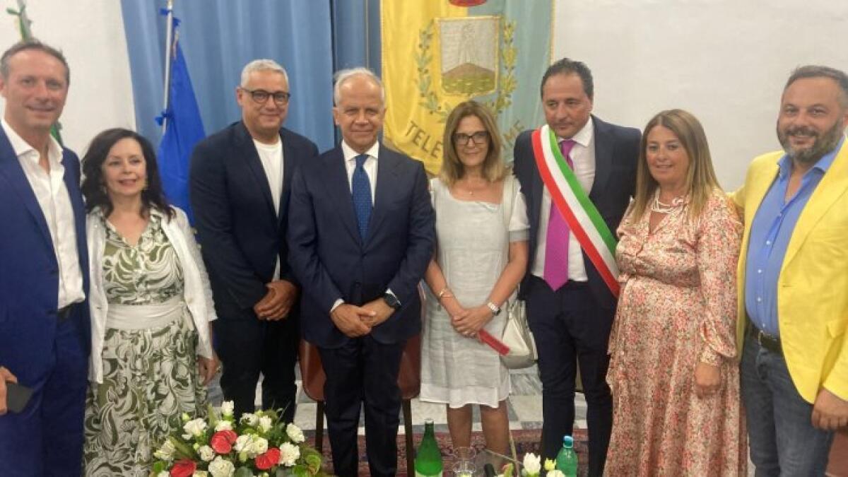 Il Ministro Piantedosi riceve l'Obolo Telesino. - 