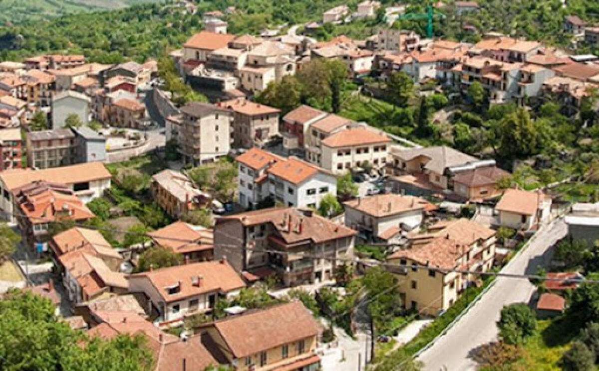 Chiusano San Domenico. Si dimettono sei consiglieri, Prefetto nomina Commissario - 