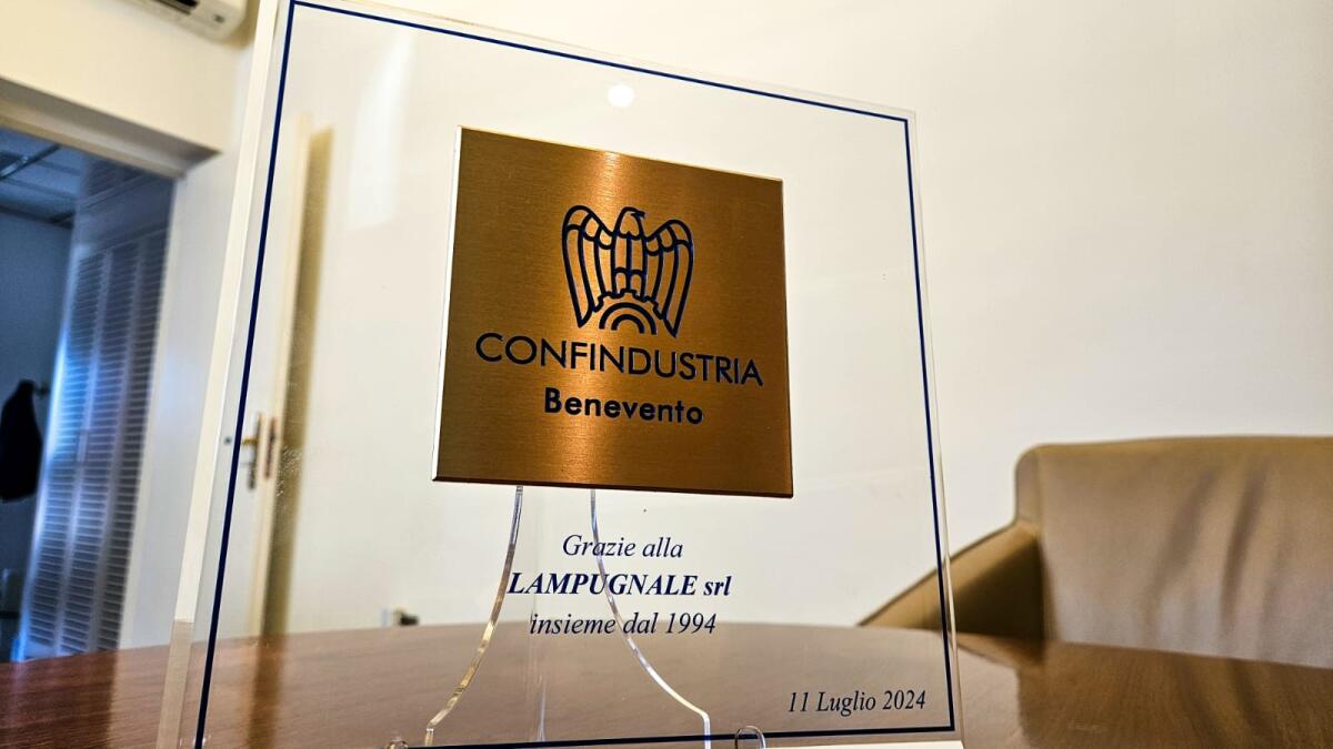 La Lampugnale Srl riceve il Premio Fedeltà all’evento ‘Imprese Stellari’ - 