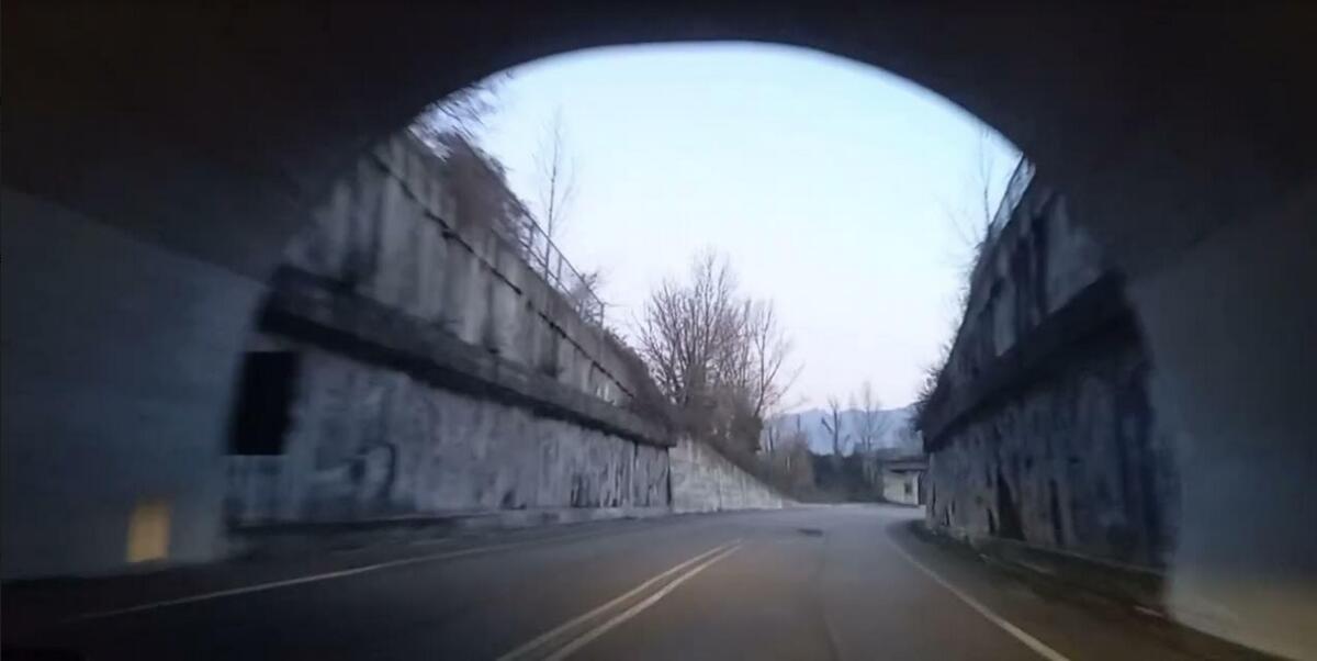 Completata illuminazione Galleria Monticello sulla Strada Fondo Valle Isclero - 