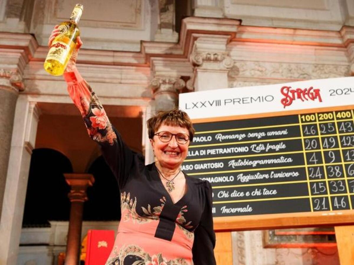 Donatella Di Pietrantonio vince il Premio Strega - 