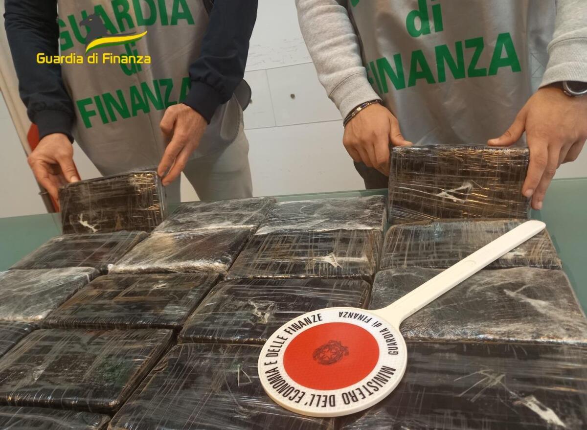 Sequestrati 11 Kg di cocaina, arrestato un corriere albanese - 