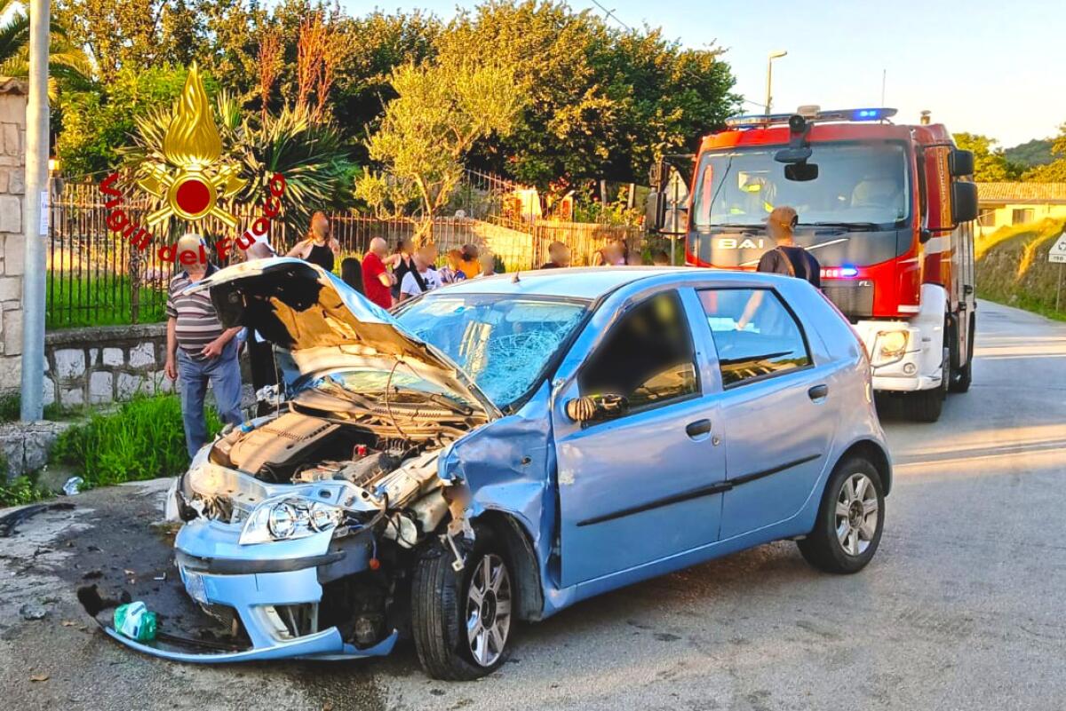 Contrada.Un morto e diversi feriti in un incidente stradale - 