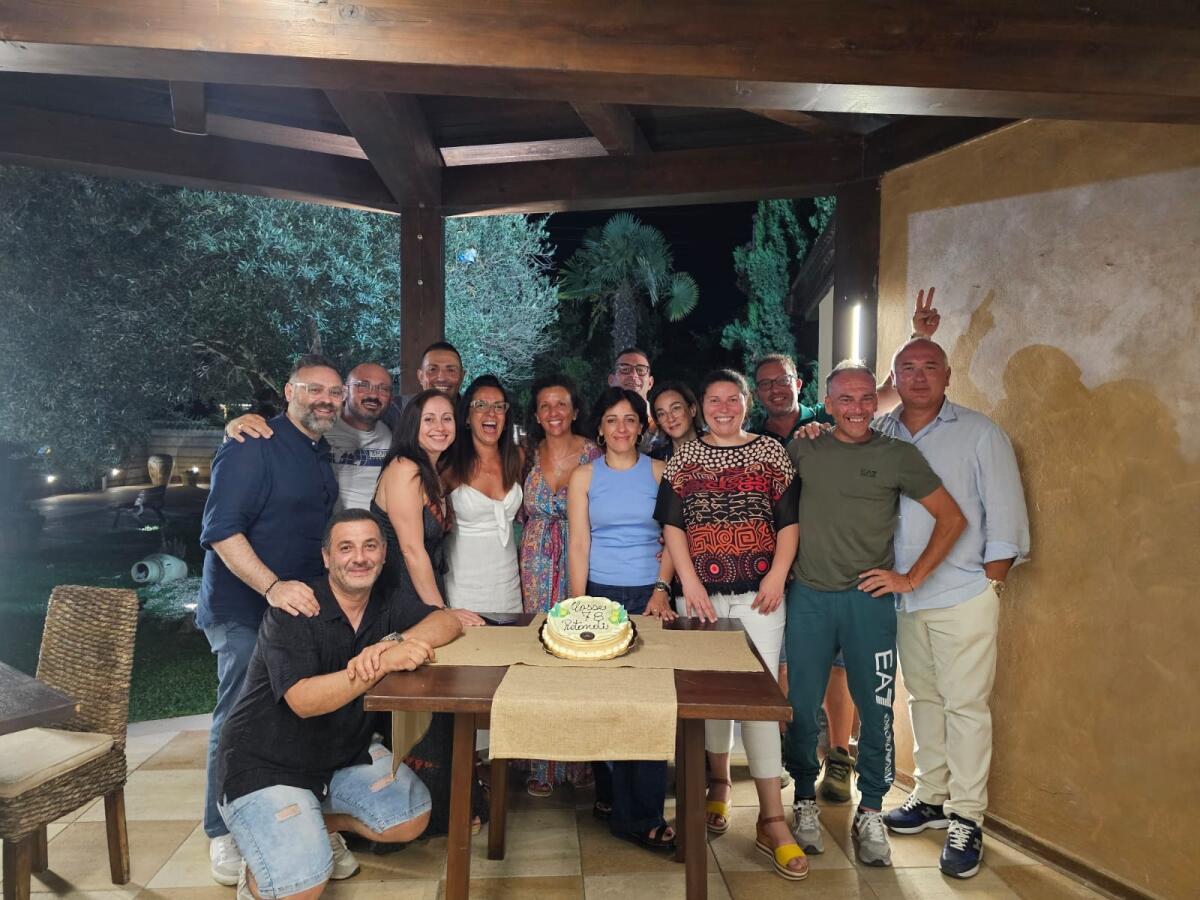 Rotondi. I compagni di scuola del '78 si ritrovano dopo oltre 30 anni. - 