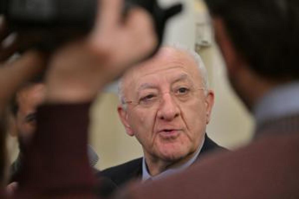 Scontro Regione Campania-Governo sui dati delle spese delle regioni - 