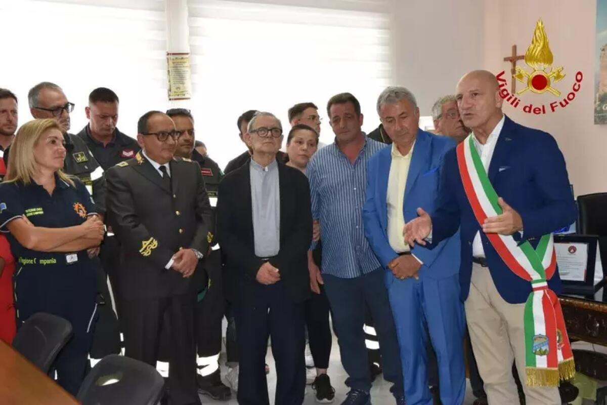 San Felice a Cancello ringrazia Vigili del fuoco e Protezione civile - 
