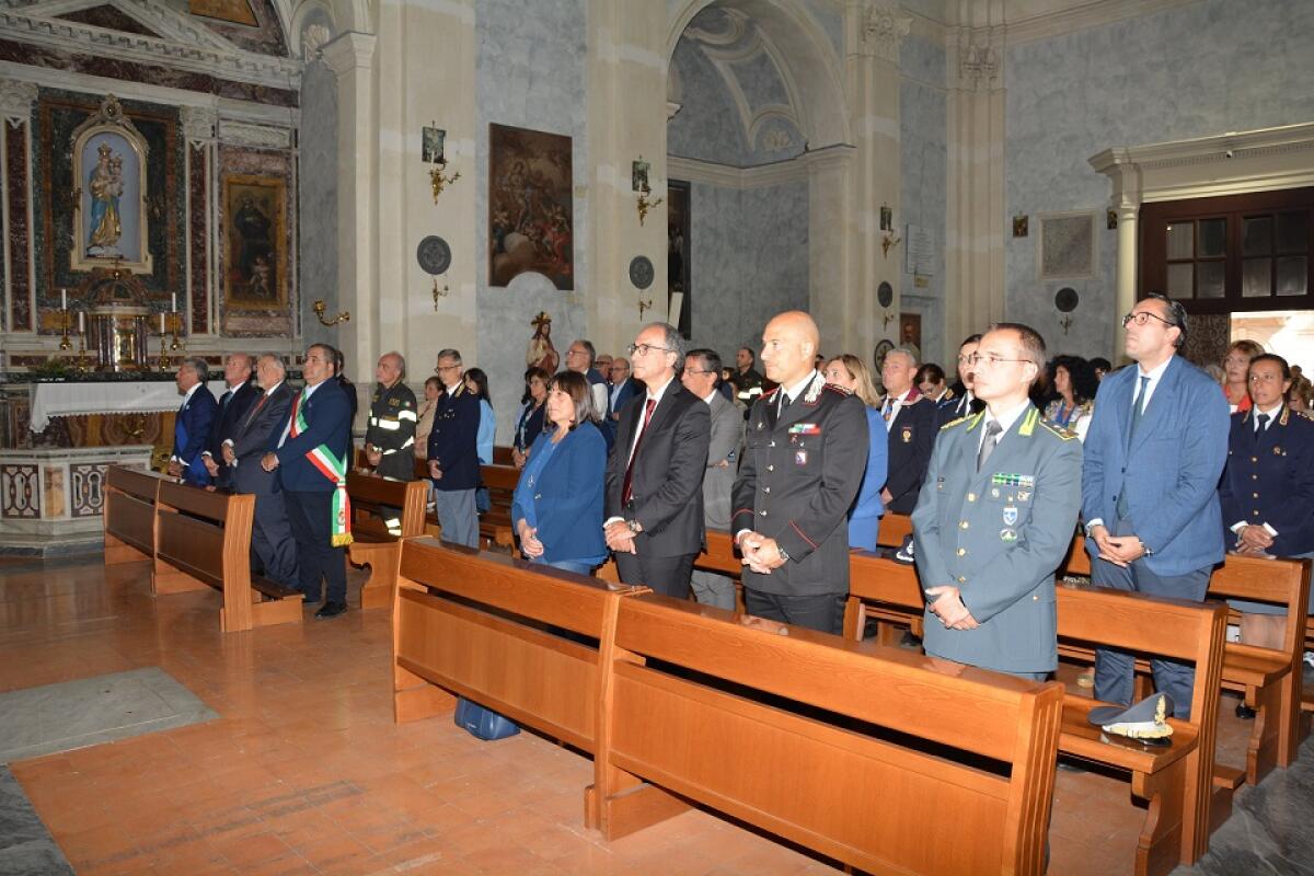 Benevento. Ricorrenza di San Michele Arcangelo Patrono della Polizia di Stato. - 