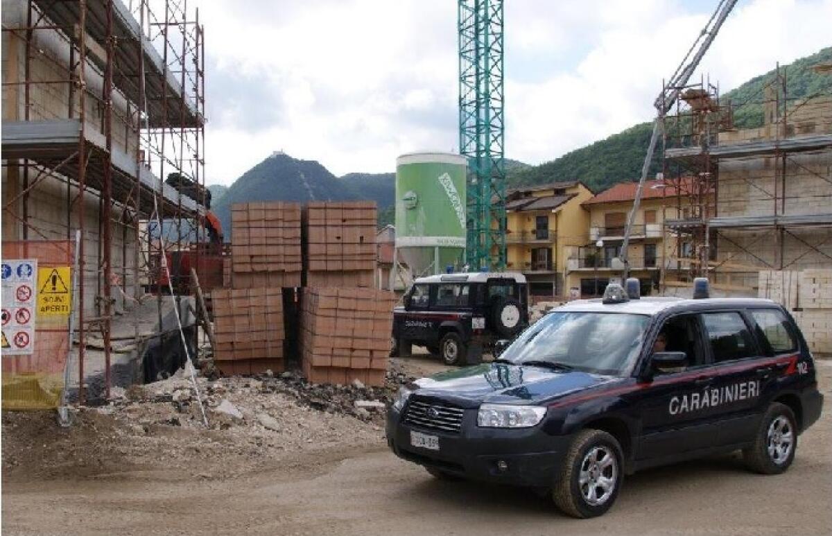 Ceppaloni e Arpaise, controlli dei Carabinieri sui cantieri - 