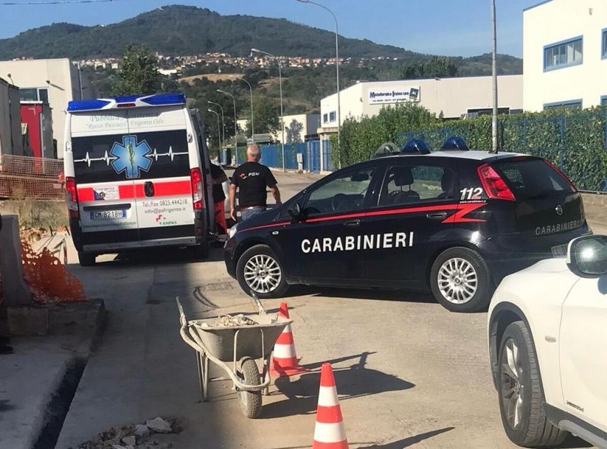 47enne investito dal suo trattore mentre tenta di spostarlo, ricoverato in codice rosso - 