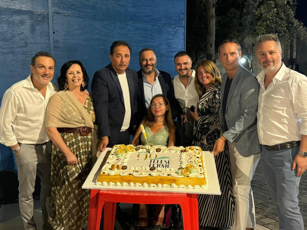 La cena dei 90 anni di Telese, momento aggregativo per una comunità unita e forte. - 