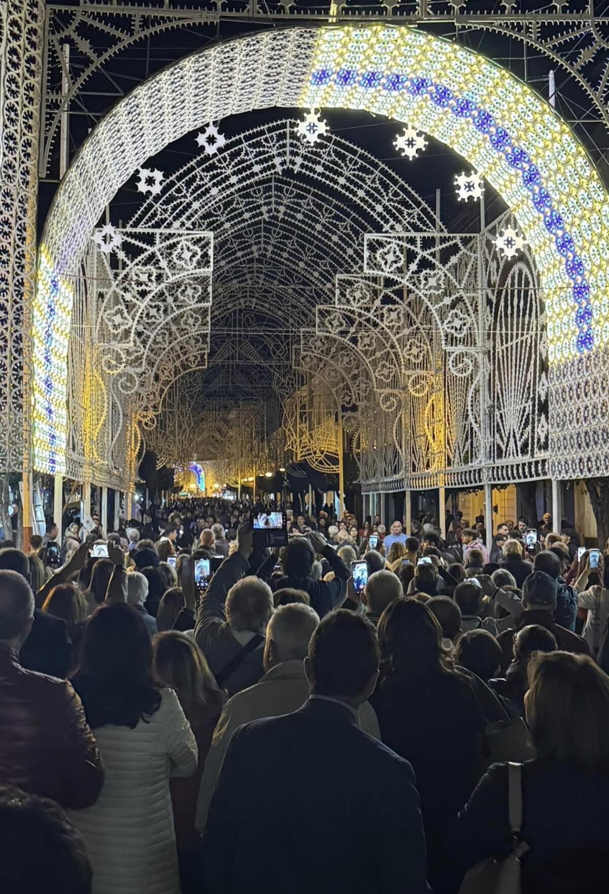 Airola. Celebrazioni in onore di Maria SS. Addolorata: un Successo di Partecipazione e Devozione - 