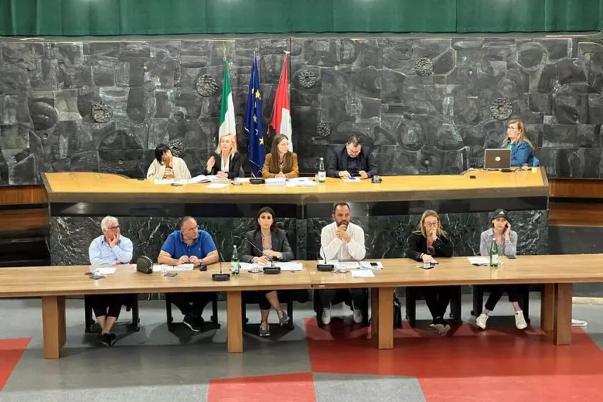 Dal Consiglio Comunale di Baronissi sì al referendum per abrogare legge sull'autonomia. - 