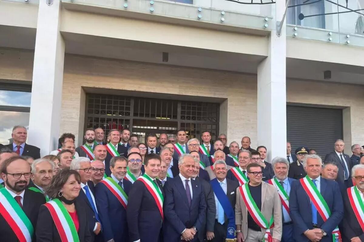 Ministro Piantedosi incontra i Promotori dell'Autonomia comunale - 