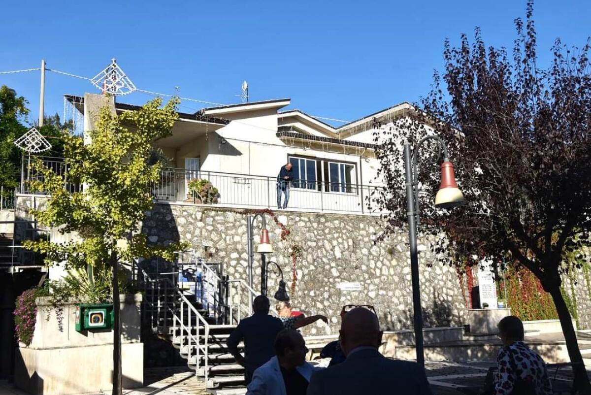 Roccabascerana.  Ancora un successo del premio Letterario Amici di Tuoro - 