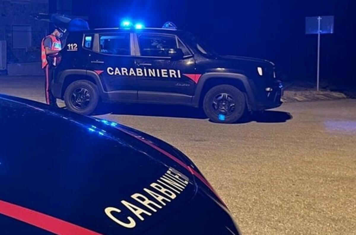 32enne era sfuggito a cattura in blitz anti droga, catturato a casa del suocero - 