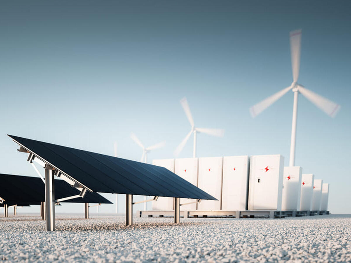 Il paradosso del rinnovabile in Italia: il fotovoltaico cresce, ma l'interesse del governo no. - 