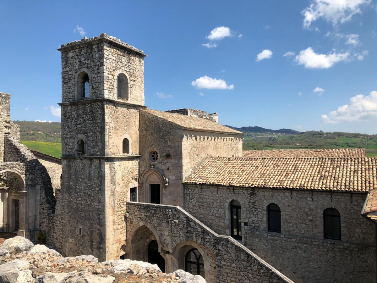 Abbazia del Goleto: Accoglienza della Comunità Monastica Benedettina di Montevergine - 