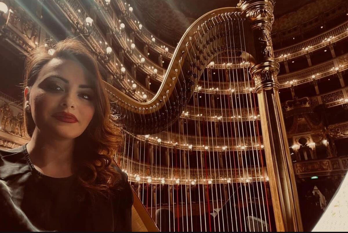 Giuseppina Papaccio: un talento straordinario tra corde e note che porta San Martino Valle Caudina nel mondo. - 