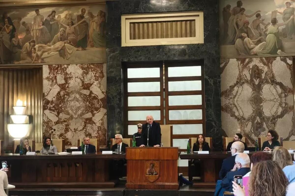 De Luca: Andremo avanti perché stiamo lavorando su obiettivi fondamentali per la Campania  - 