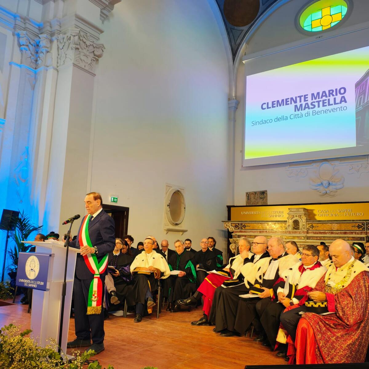 Inaugurazione anno accademico dell'Unisannio, Mastella agli studenti: "Viaggiate e conoscete, come l'Ulisse dantesco" - 